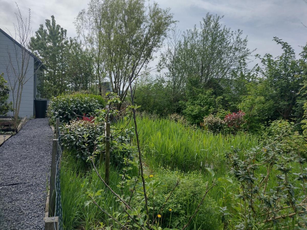 Tuinhuisje In Het Groen Almere Kültér fotó
